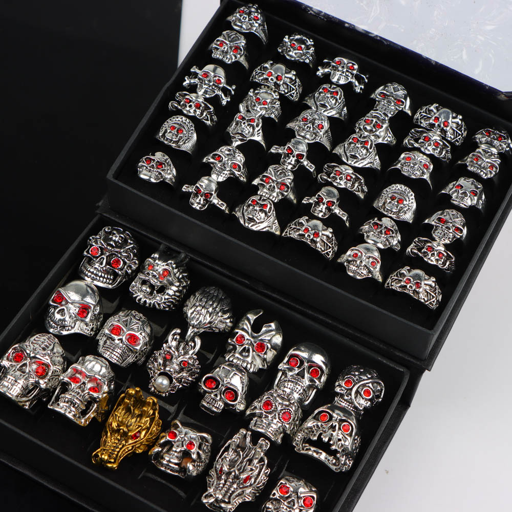 Travel Accessories Gifts For Men - 10Pcs/Lot Retro Punk Style Red Eye