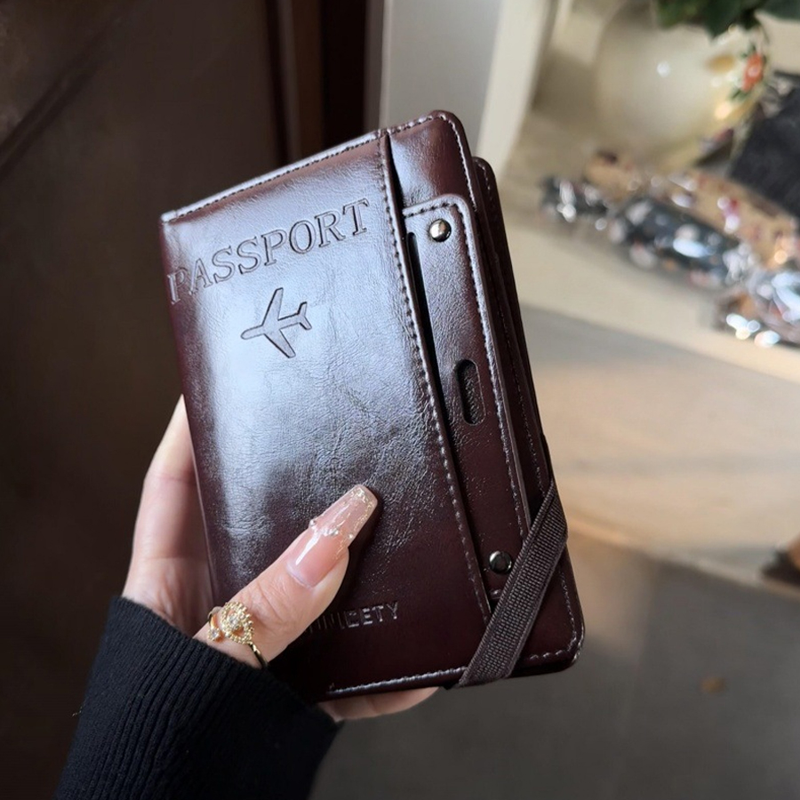 Passport Holder and Wallet in  - огляд і ціна Travel Accessories For Plane