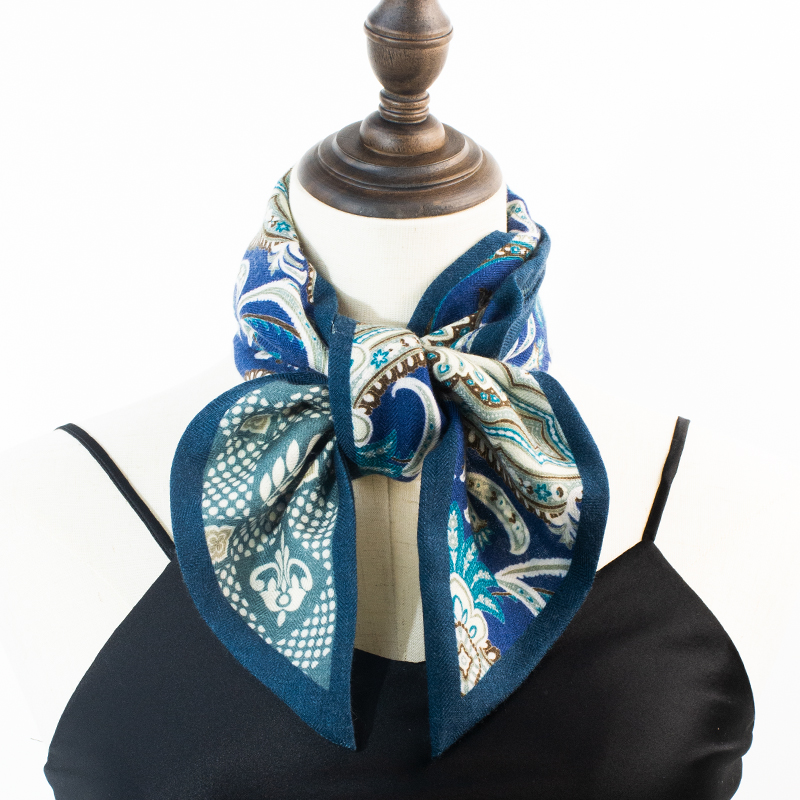 Women Reversible Wool Silk Ski - огляд і ціна Travel Accessories Neck