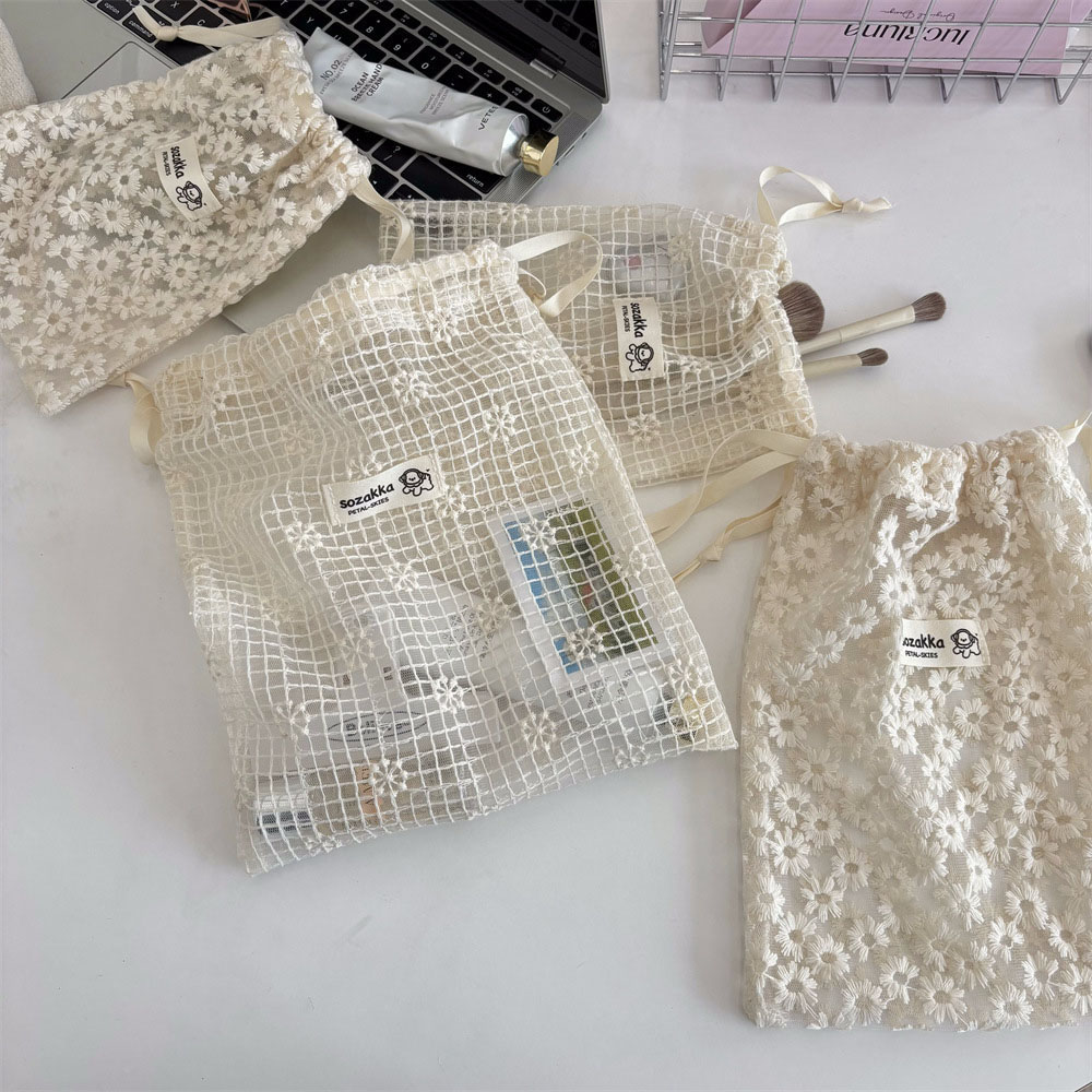 Lace Embroidered Daisy Mesh Dr - огляд і ціна Travel Accessories Deals