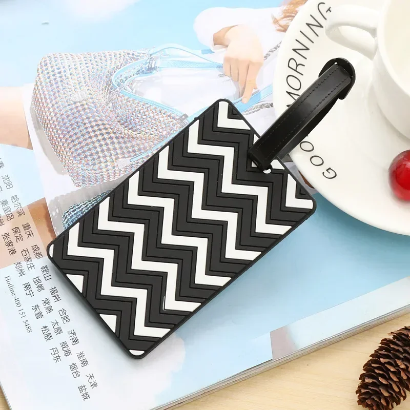 Geometric Luggage Tags for Wom - огляд і ціна Travel Accessories Name